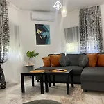 Casa Per Te село огняново - село Holiday home Marchevo