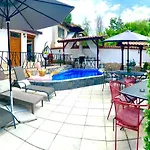 Casa Per Te село огняново - село 別荘