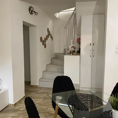Ваканционна къща Casa Per Te село огняново - село Марчево